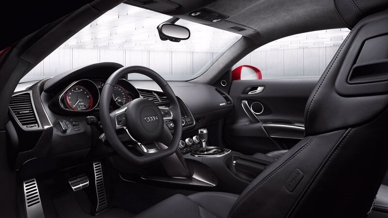 Audi R8 interior view
