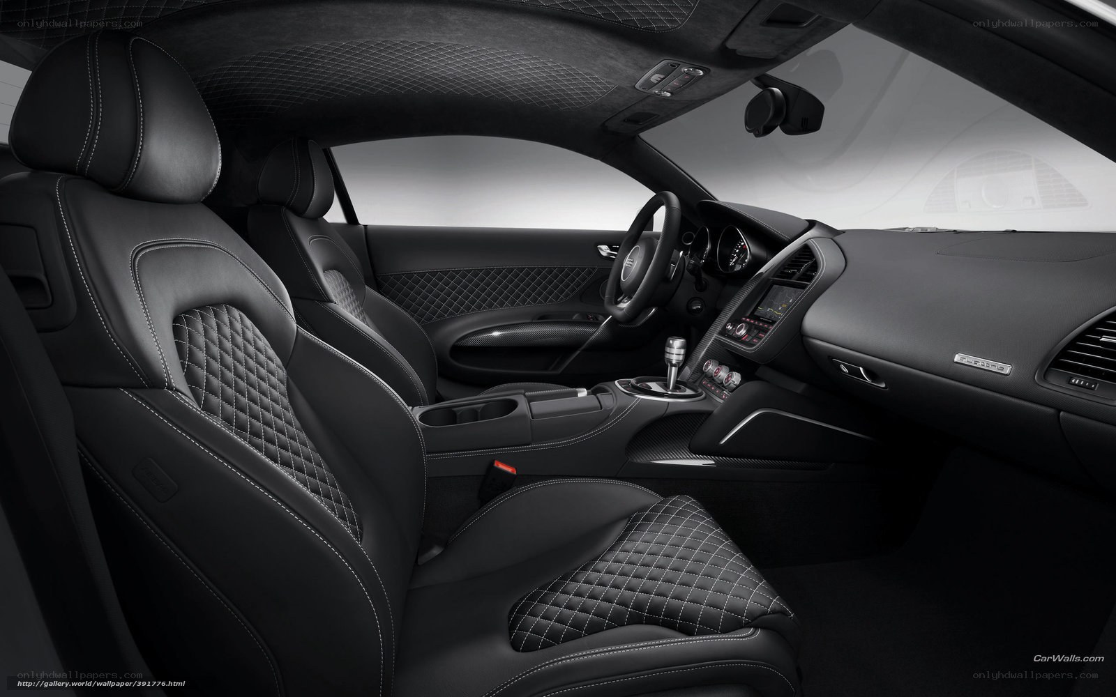 Audi R8 interior