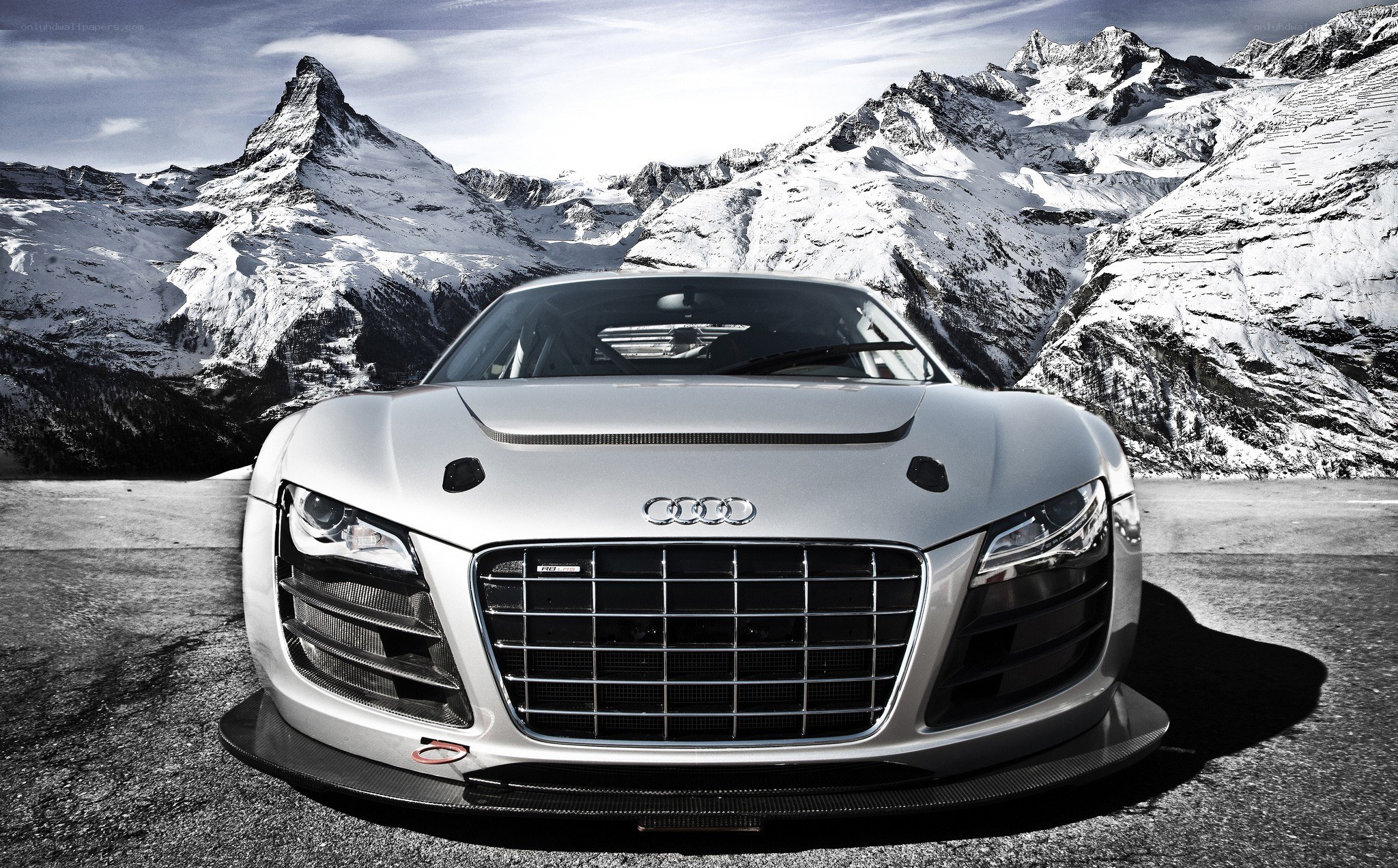 Audi R8 on a mountain road