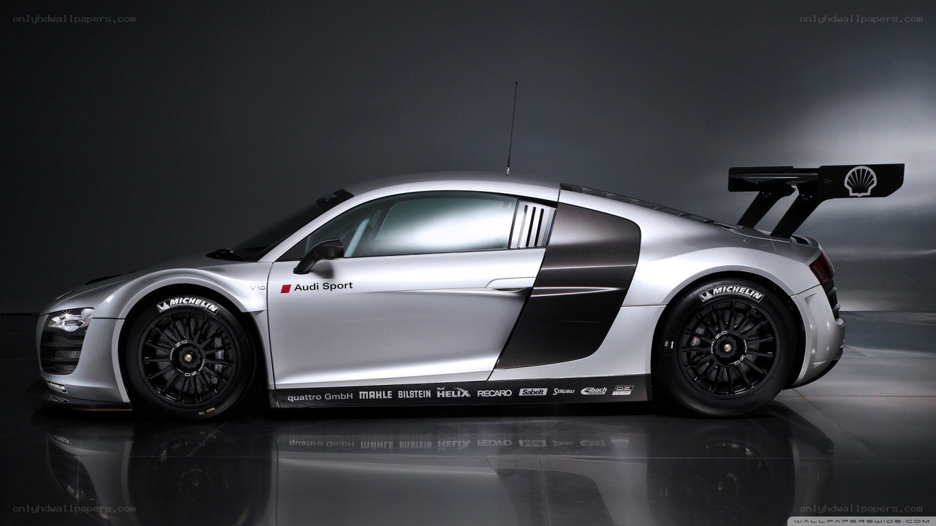 Audi R8 race car