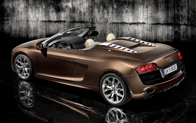 Audi R8 Spyder in bronze