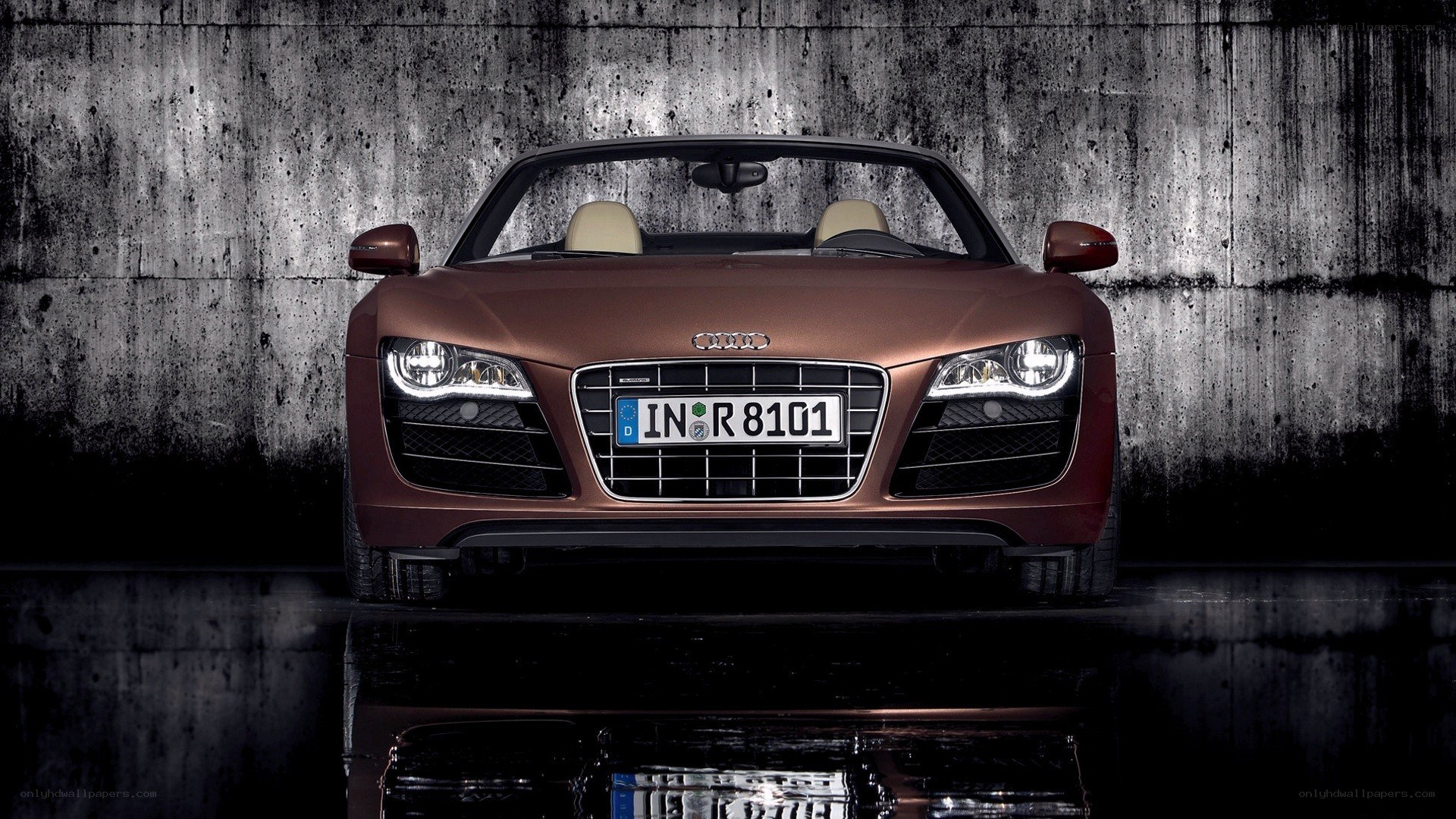 Audi R8 Spyder in front view