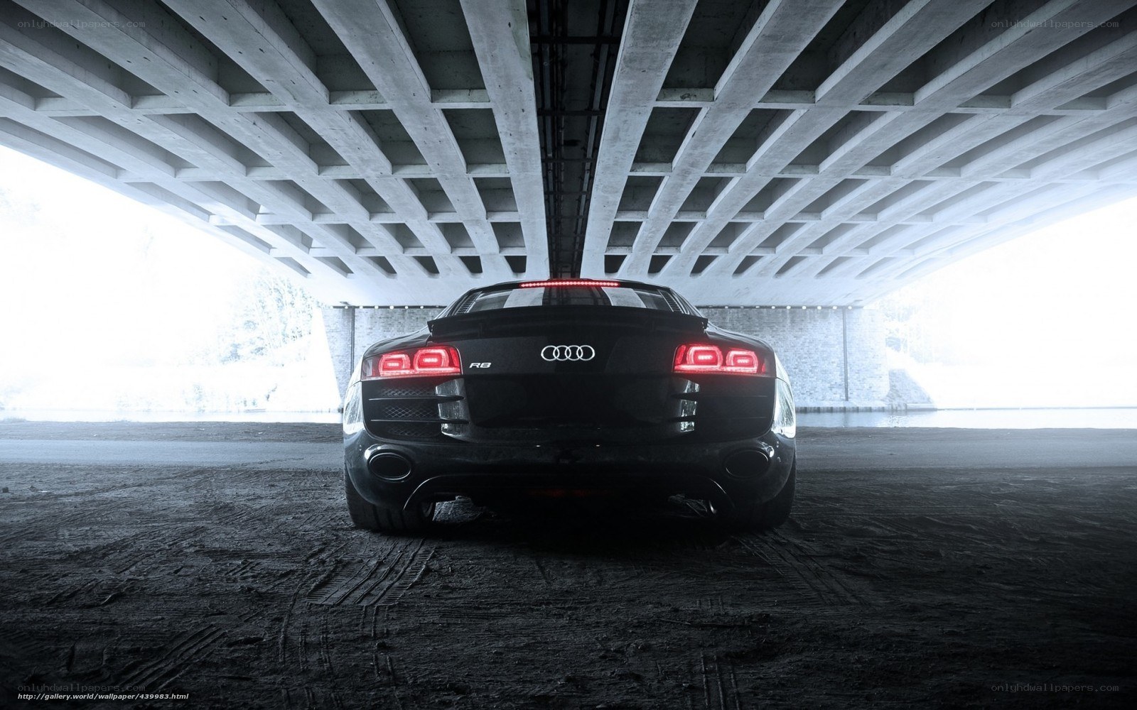 Audi R8 under a bridge