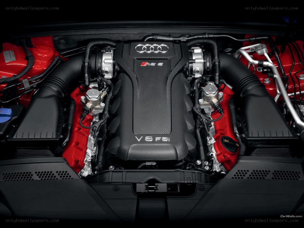 Audi R8 V8 FSI engine