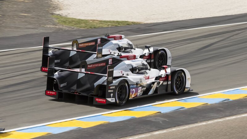 Audi Race Cars on Track — Black