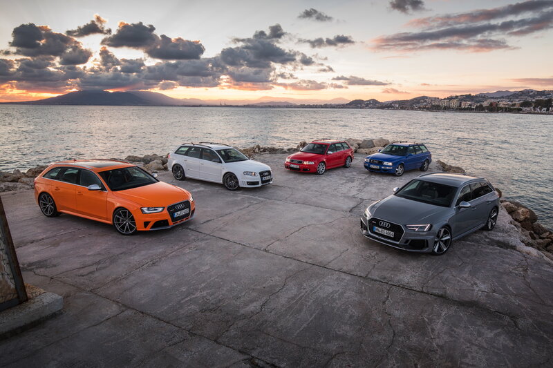 Audi RS4 Avant Cars