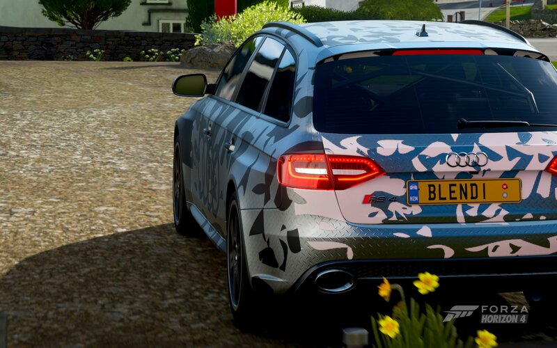 Audi RS4 Car
