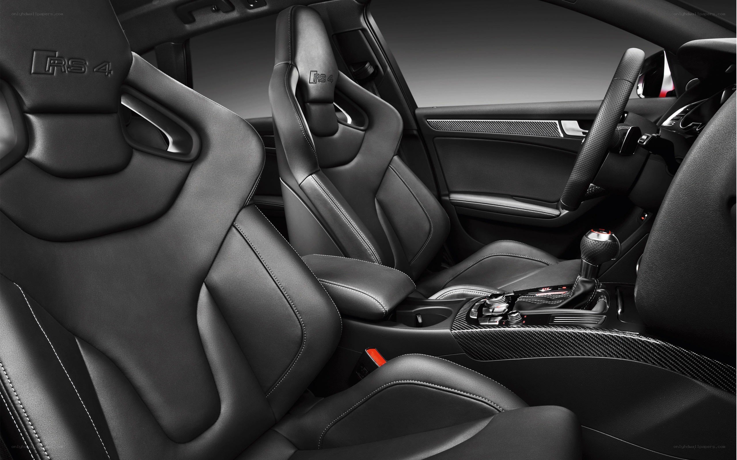 Audi RS4 interior