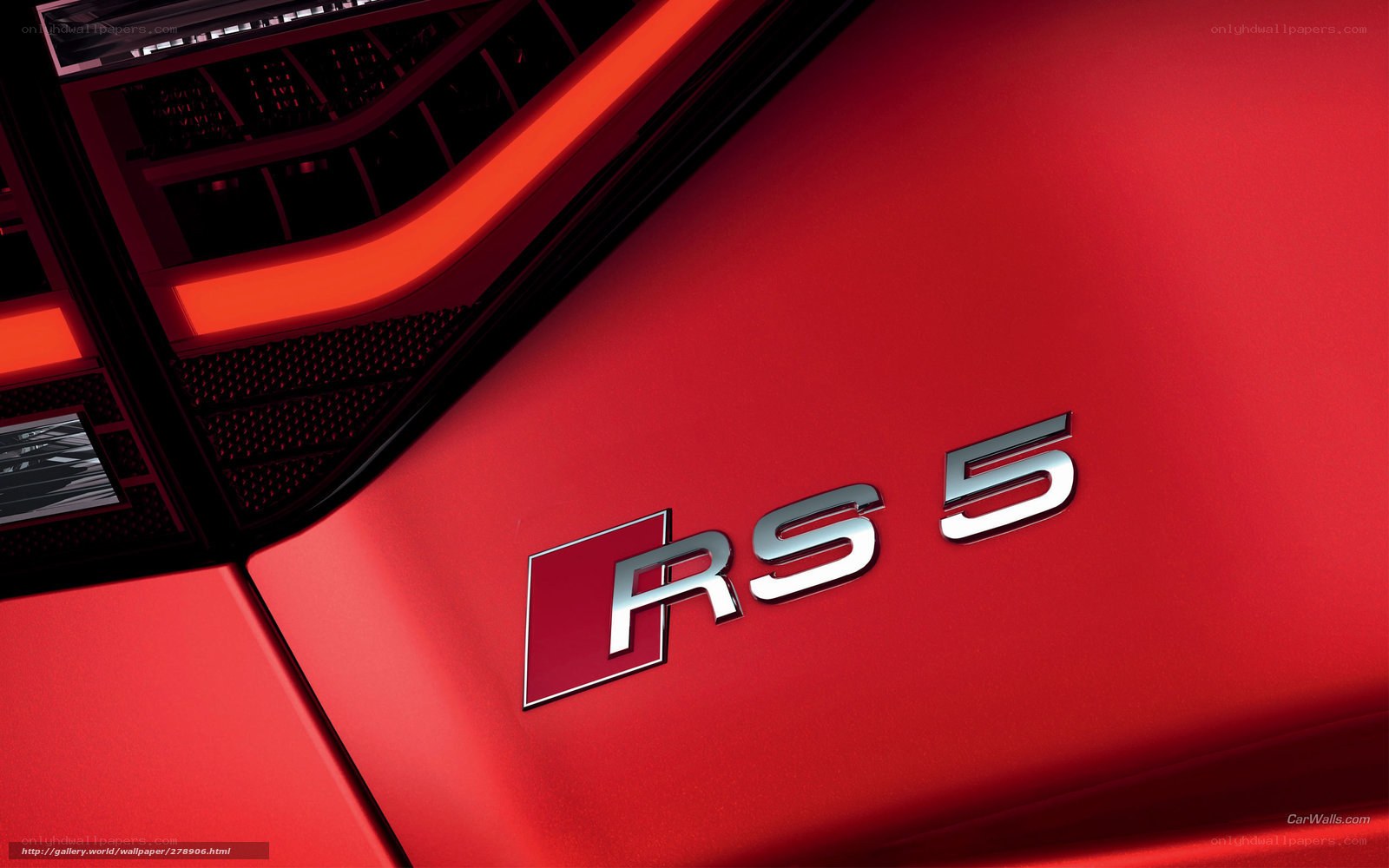 Audi RS5 badge close-up
