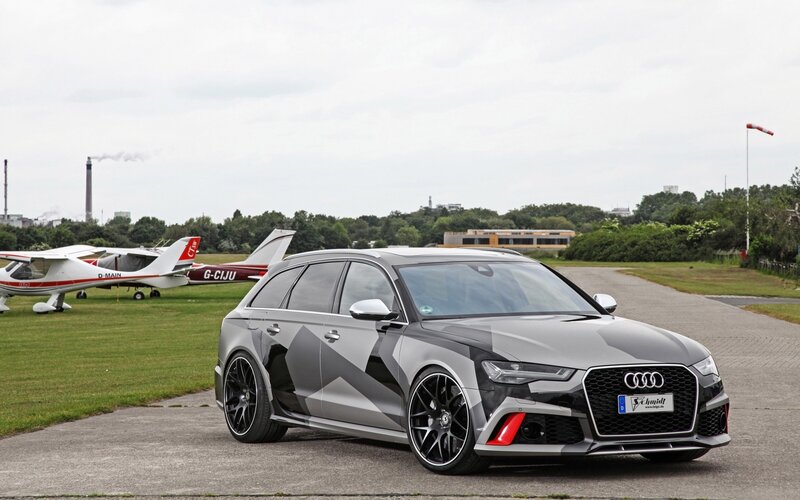 Audi RS6 Avant — Gray