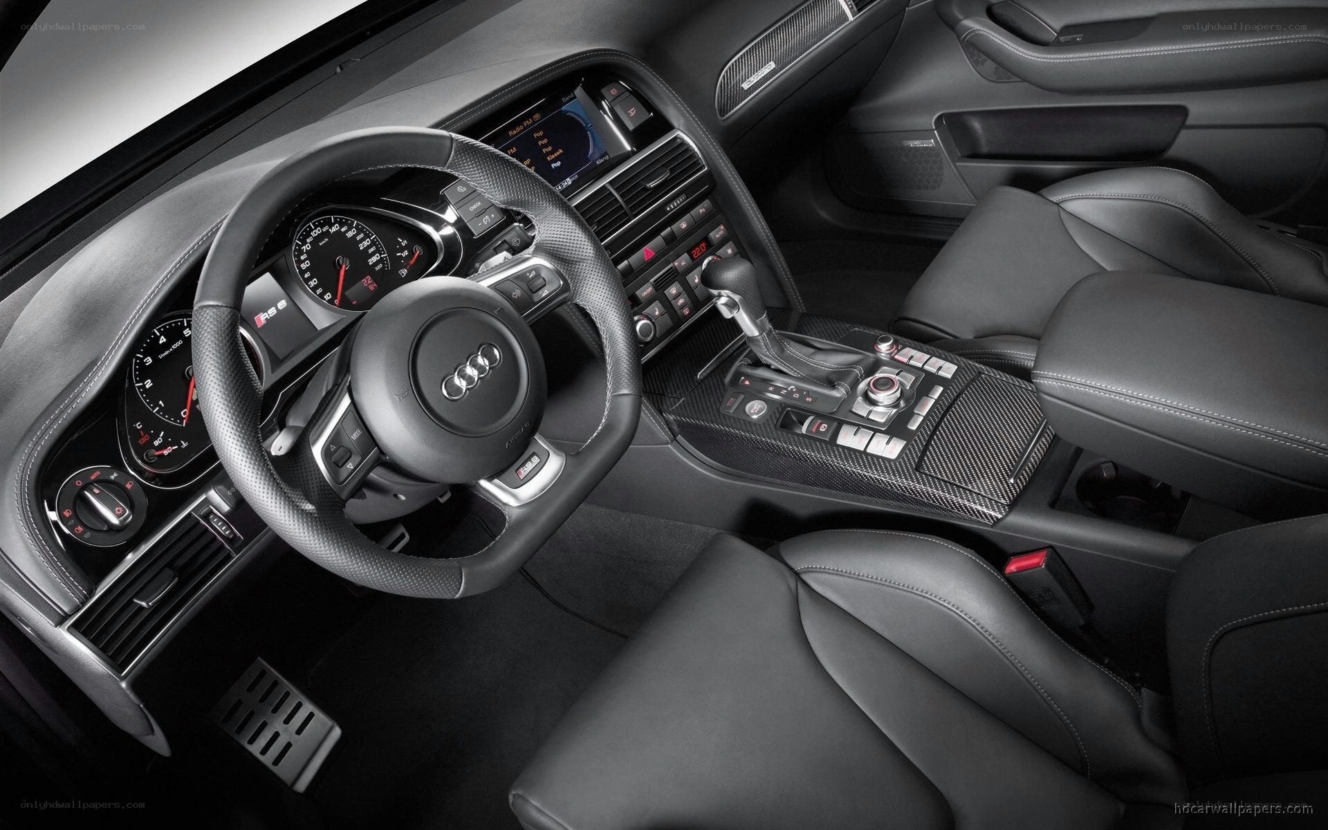 Audi RS6 interior cockpit