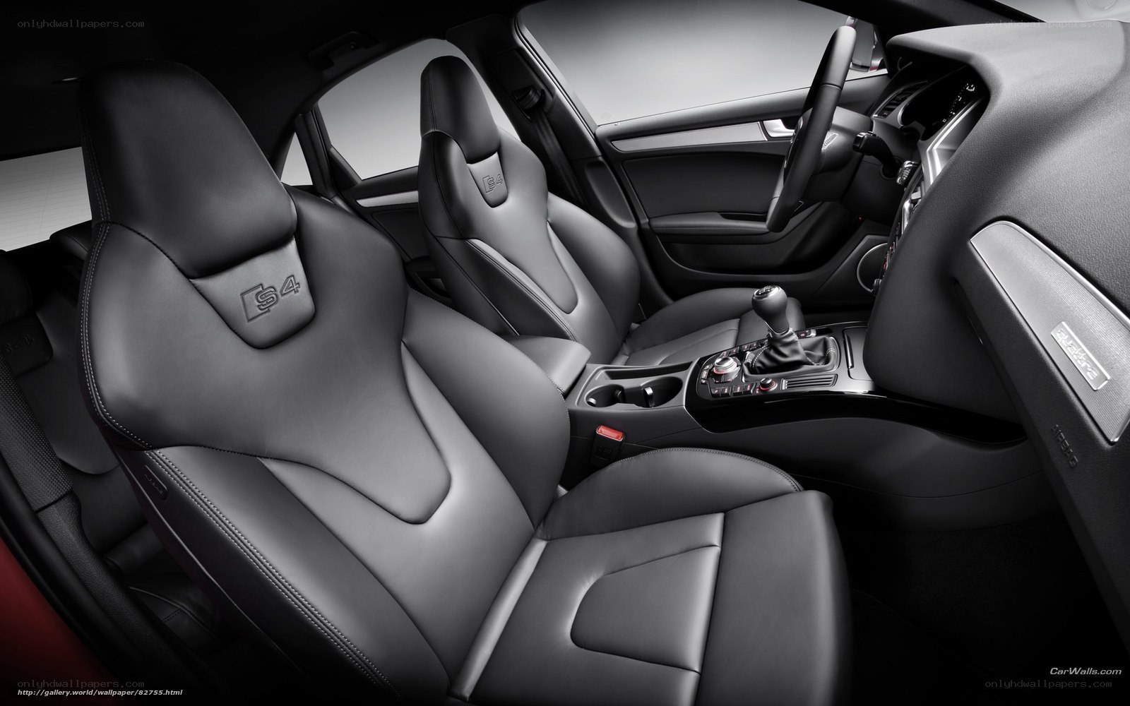 Audi S4 interior cockpit