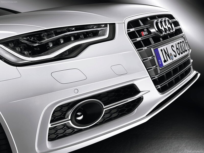 Audi S6 front view