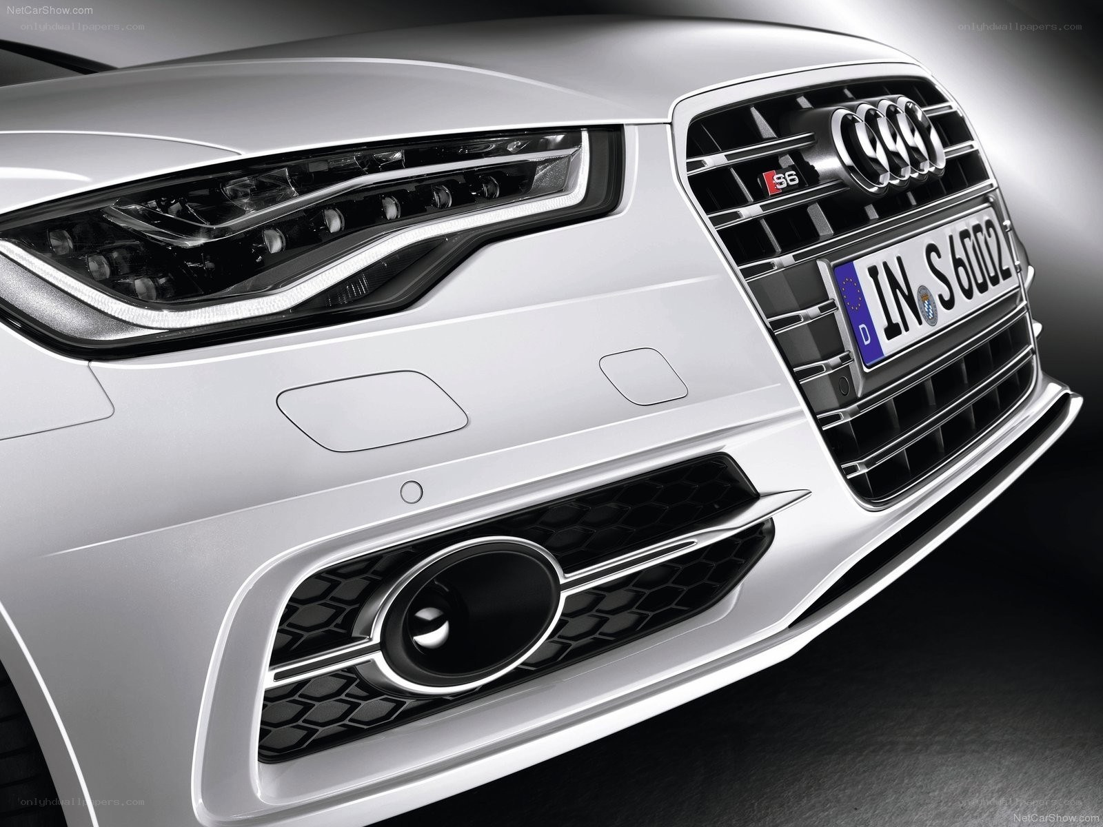Audi S6 front view