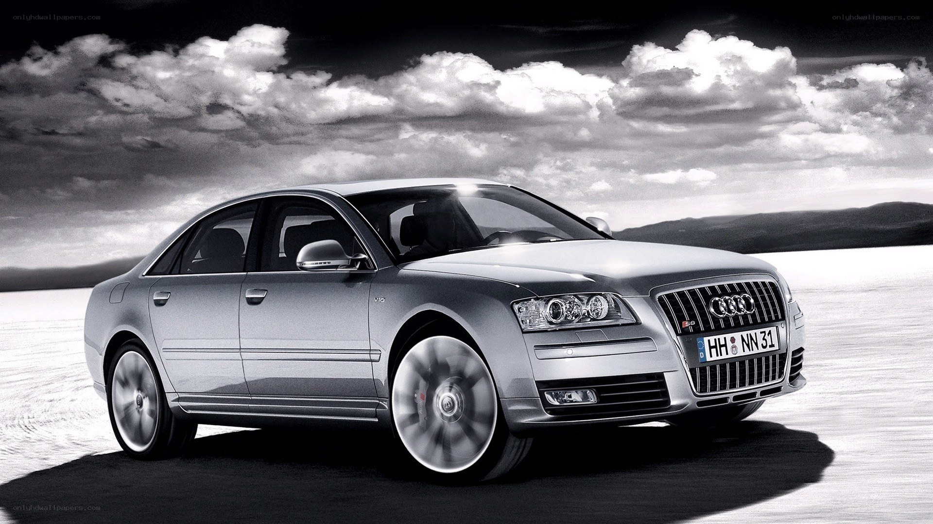 Audi S8 on a desert road