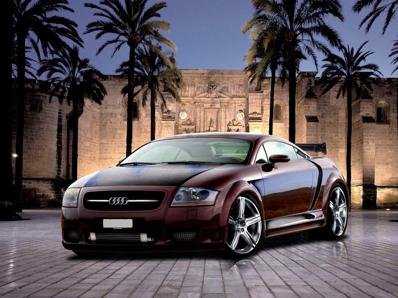 Audi TT in front of a historic building