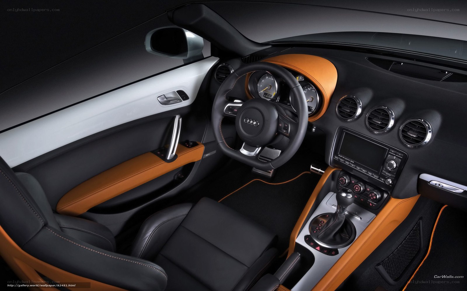 Audi TT interior cockpit