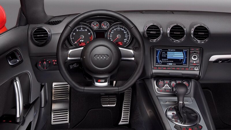 Audi TT interior dashboard