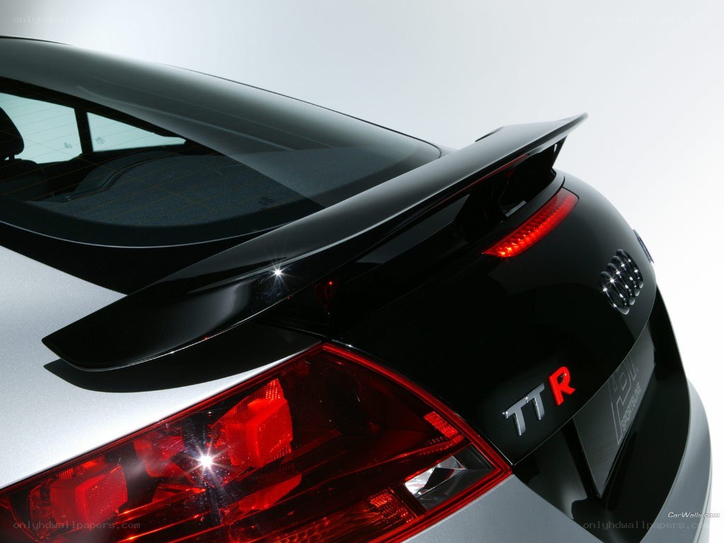 Audi TT-R rear view