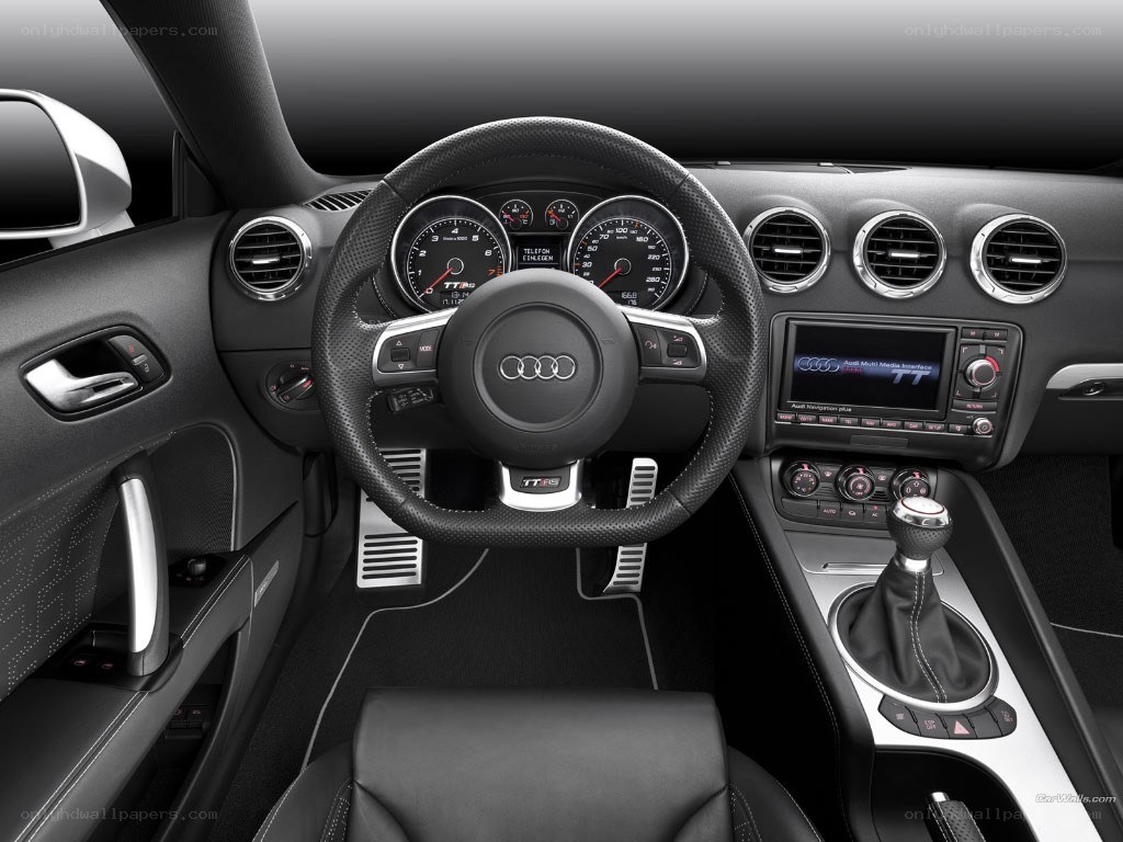 Audi TT RS interior