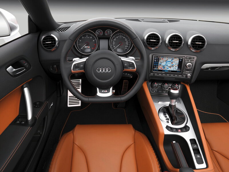 Audi TT RS interior