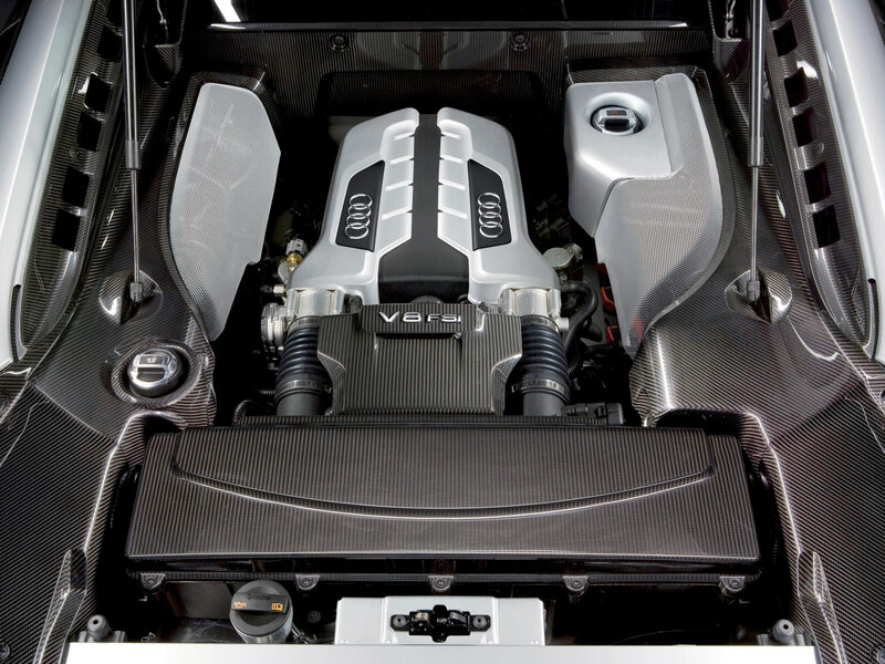 Audi V8 FSI engine bay