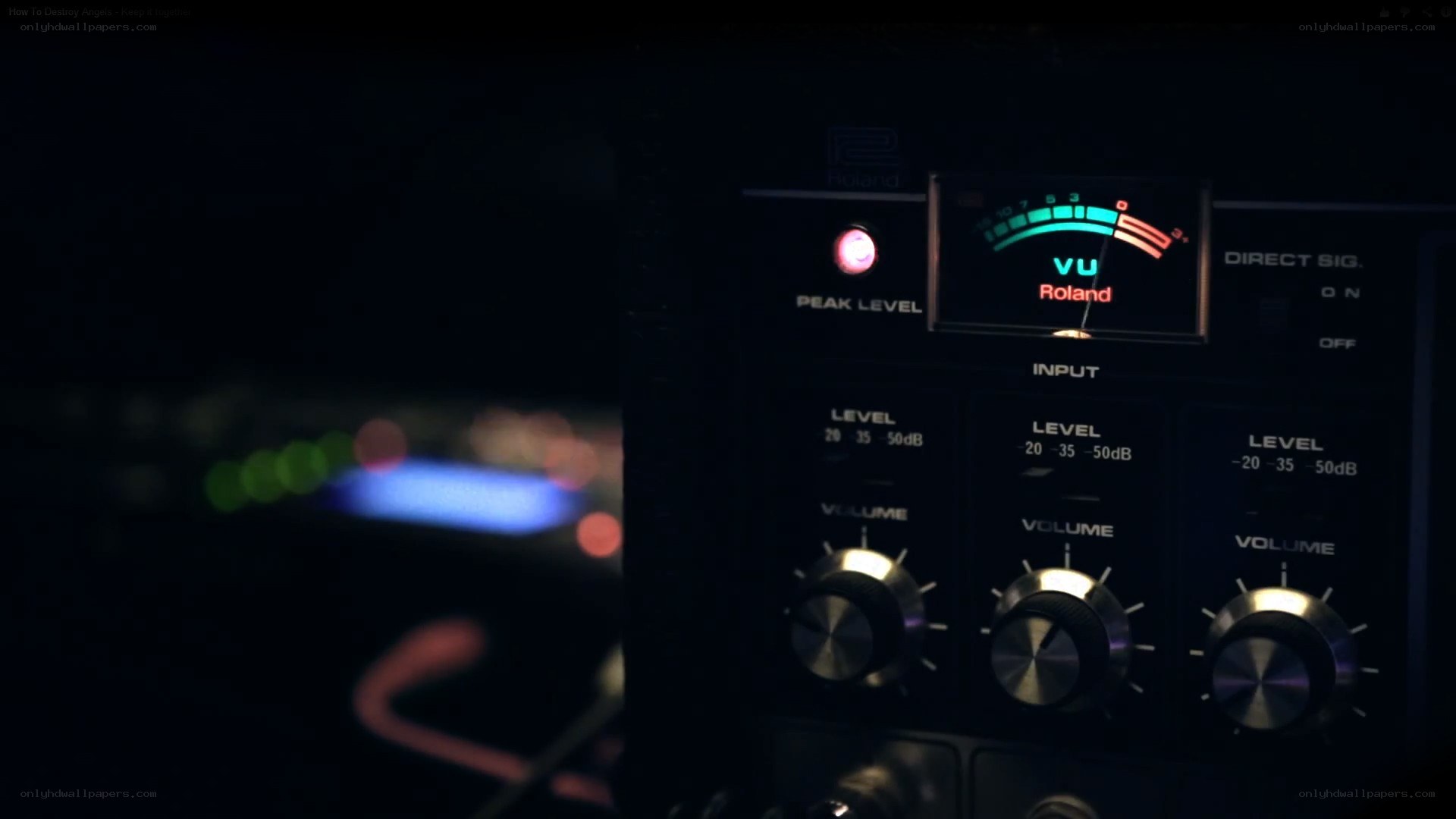audio equipment in dark room