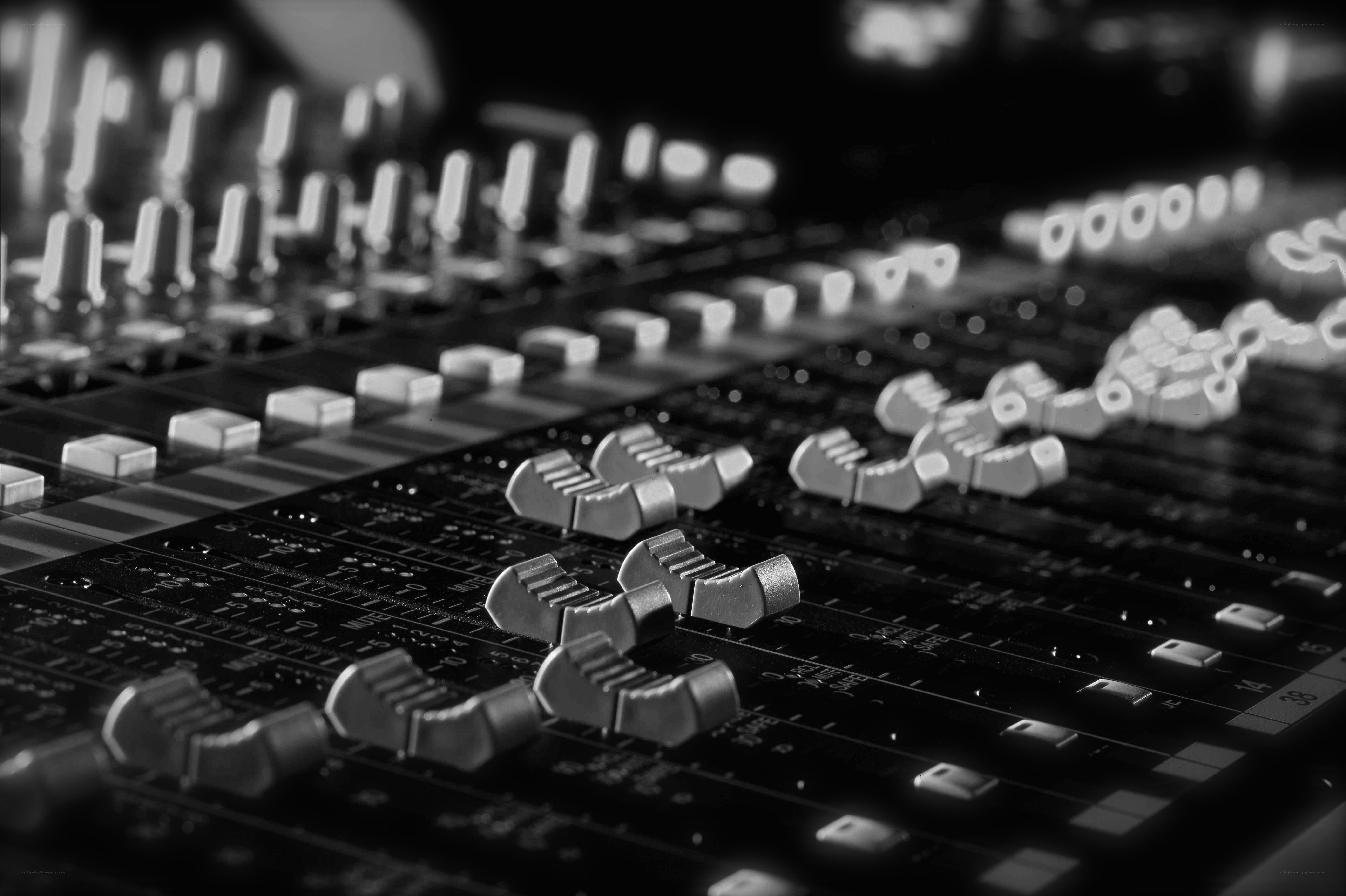 Audio mixing console details