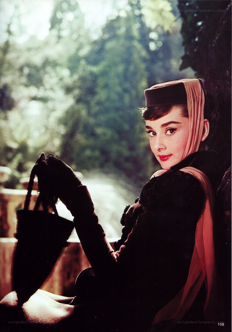 Audrey Hepburn in a classic pose