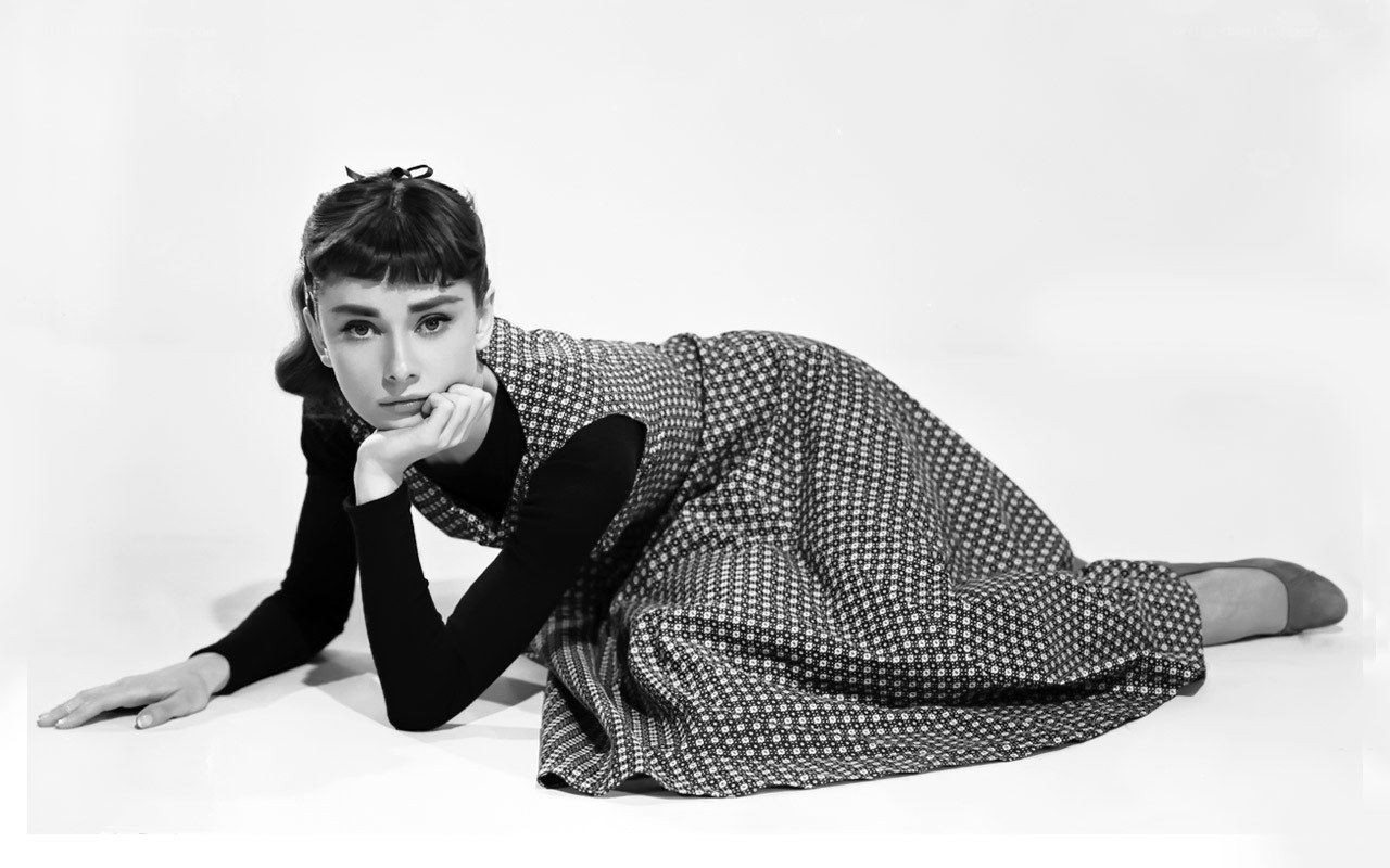 Audrey Hepburn in patterned dress