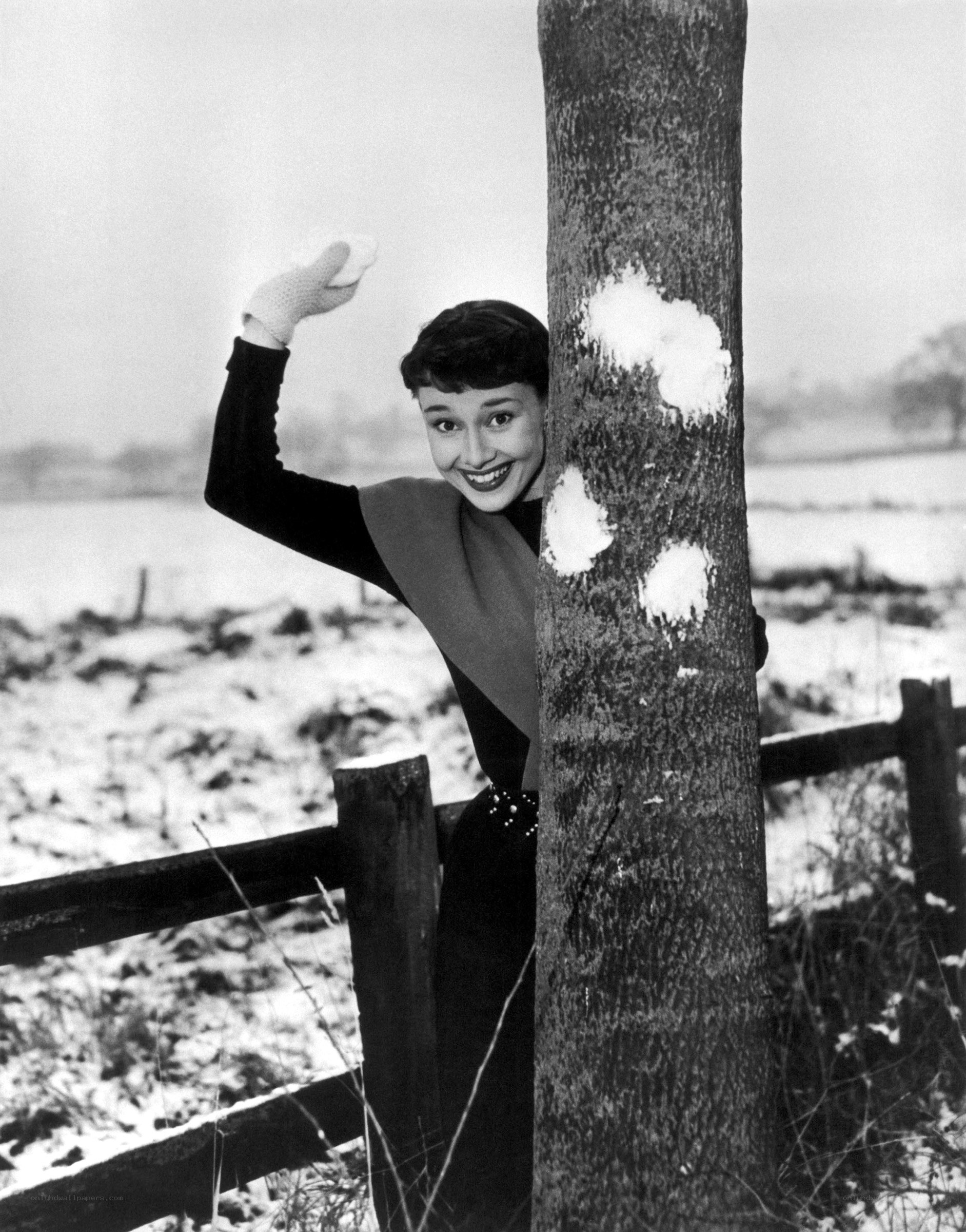 Audrey Hepburn in snow