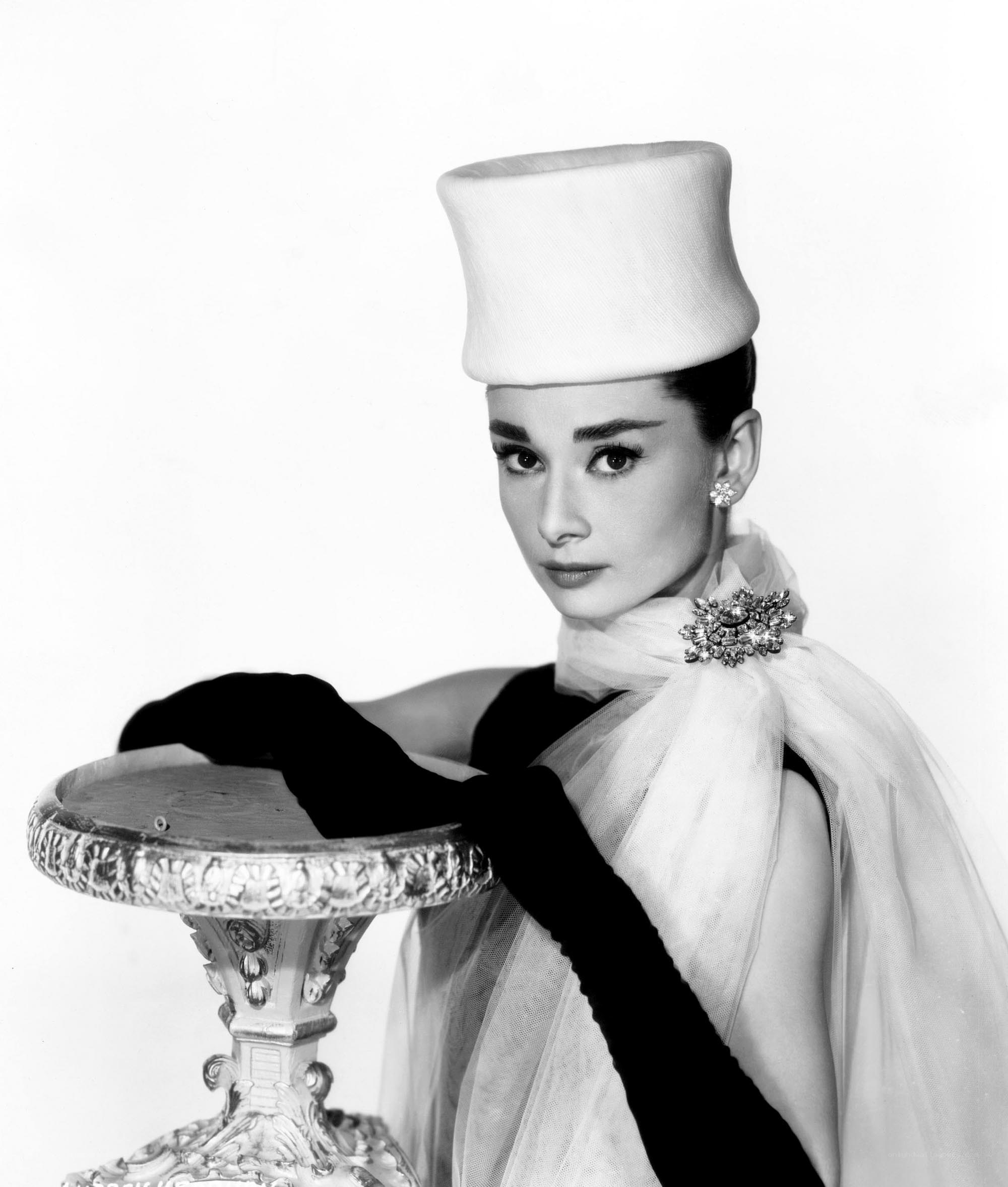 Audrey Hepburn in white hat