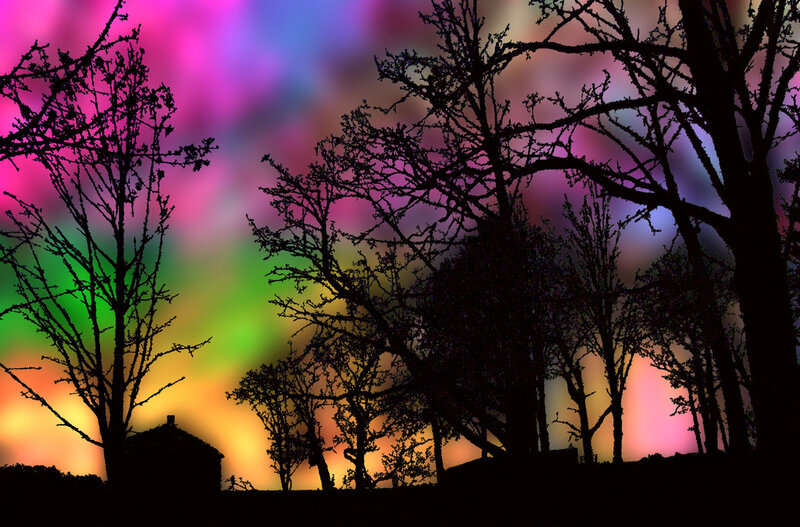 Aurora Borealis Display — Purple, Dramatic, Night