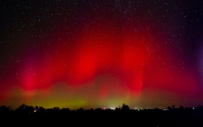 Aurora Borealis Display — Red, Dramatic