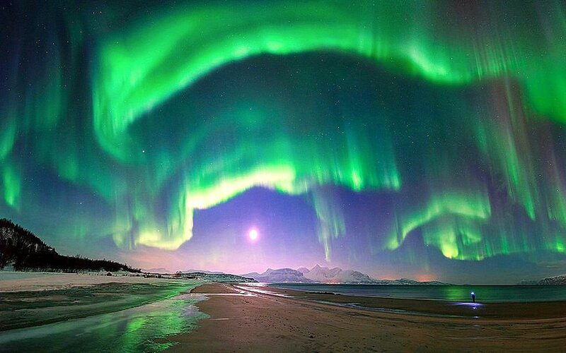 Aurora Borealis over Beach — Green