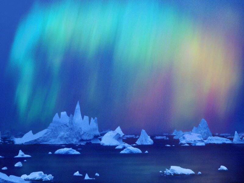 Aurora Borealis over Icebergs — Blue