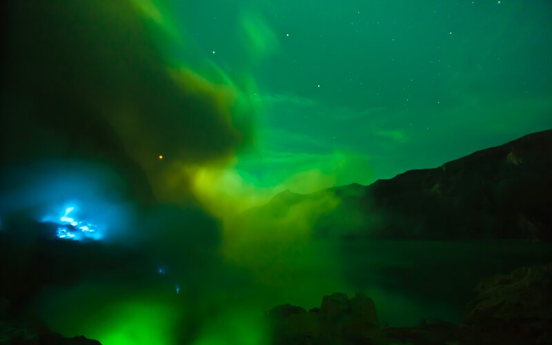 Aurora Borealis over Lake — Green, Dramatic, Night, Photograph, Mountains, Stars