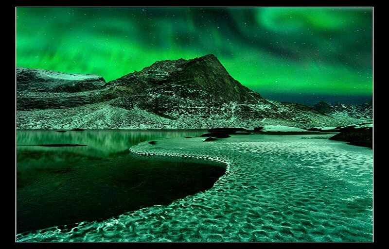 Aurora Borealis over Mountains — Green, Dramatic, Night, Photograph, Lake