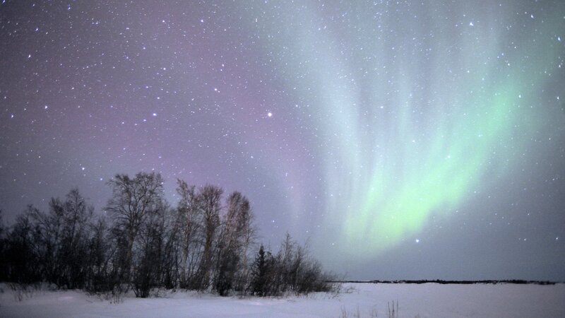Aurora Borealis over Snow — Green