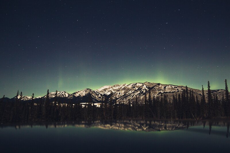 Aurora over Mountain Lake — Green