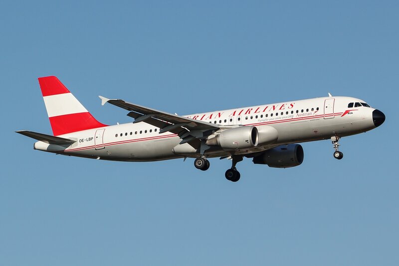 Austrian Airlines Airplane — Blue