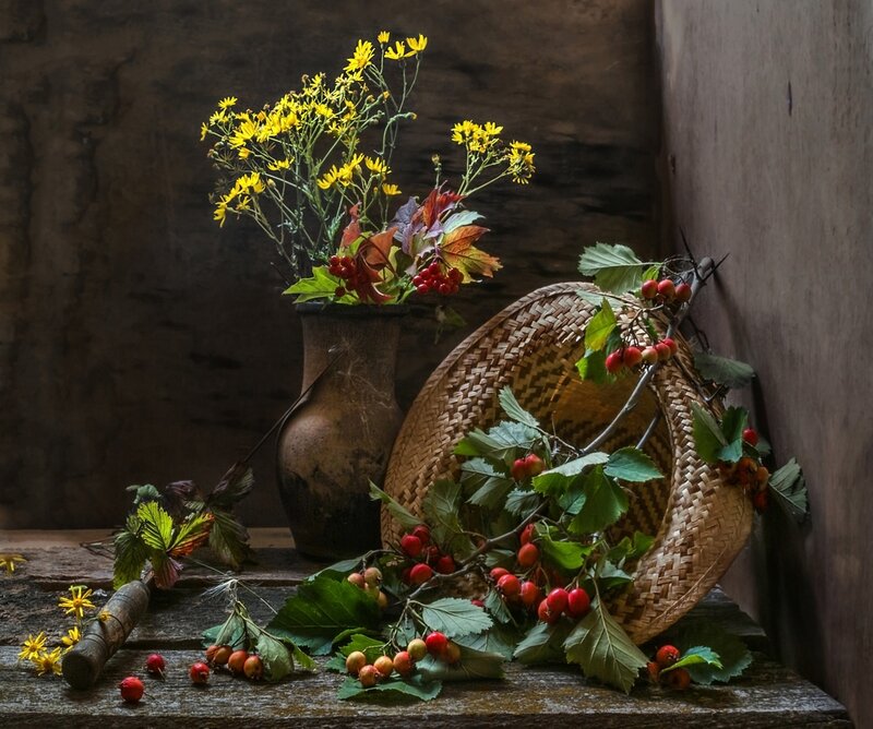 Autumn Berries and Flowers — Brown