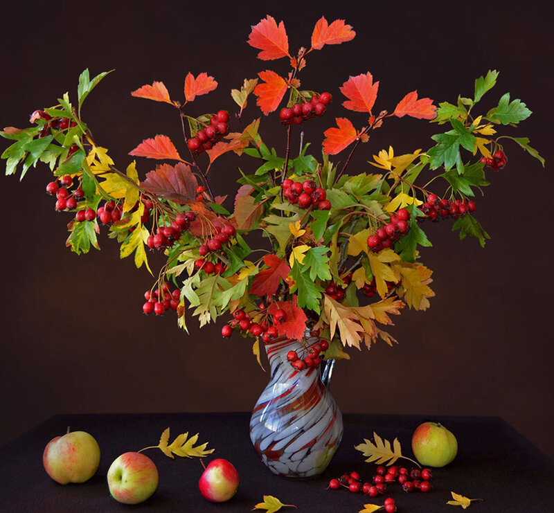Autumn Berries in Vase — Red
