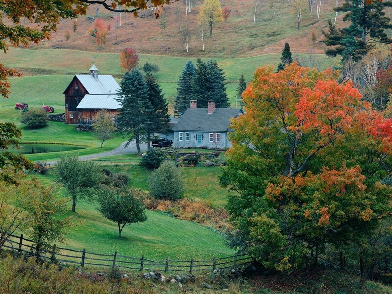 Autumn farm in Vermont