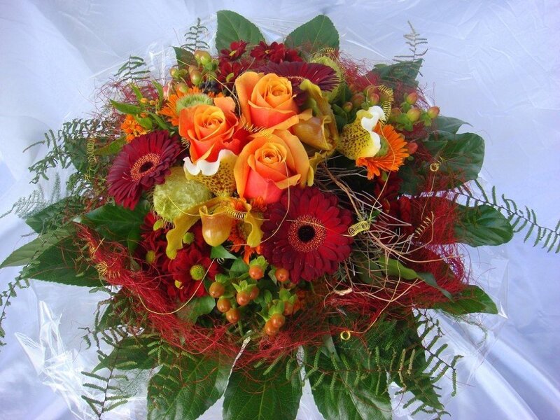 Autumn Flower Bouquet — Red