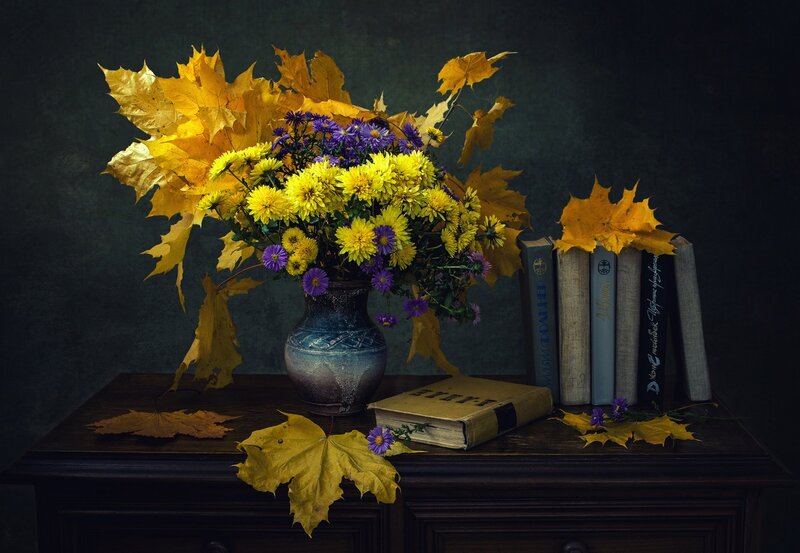 Autumn Flowers and Books — Yellow
