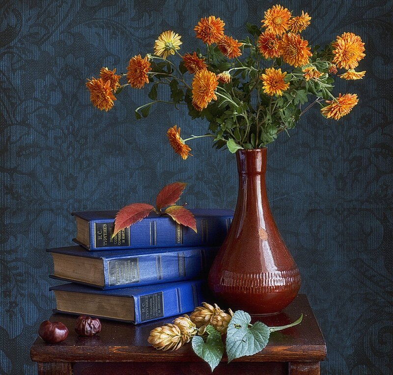 Autumn Flowers in Vase — Blue