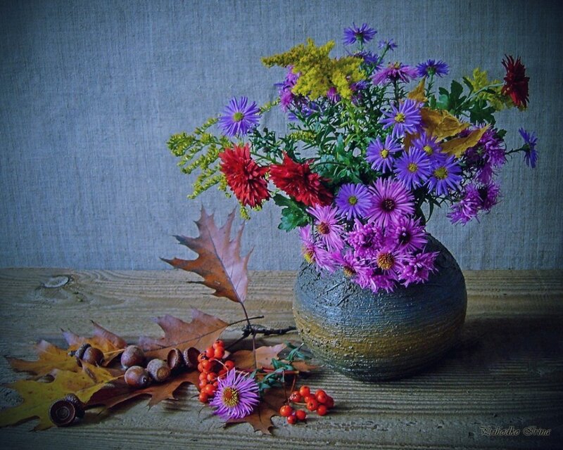 Autumn Flowers in Vase — Purple