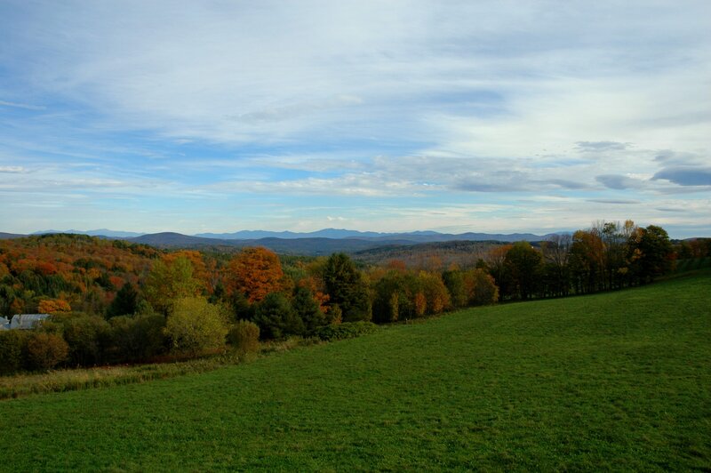 Autumn Hills and Mountains — Green