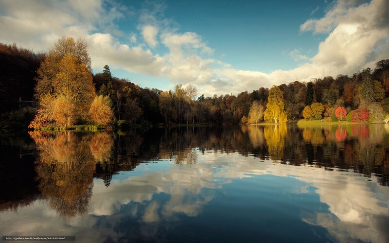 Autumn lake with colorful trees